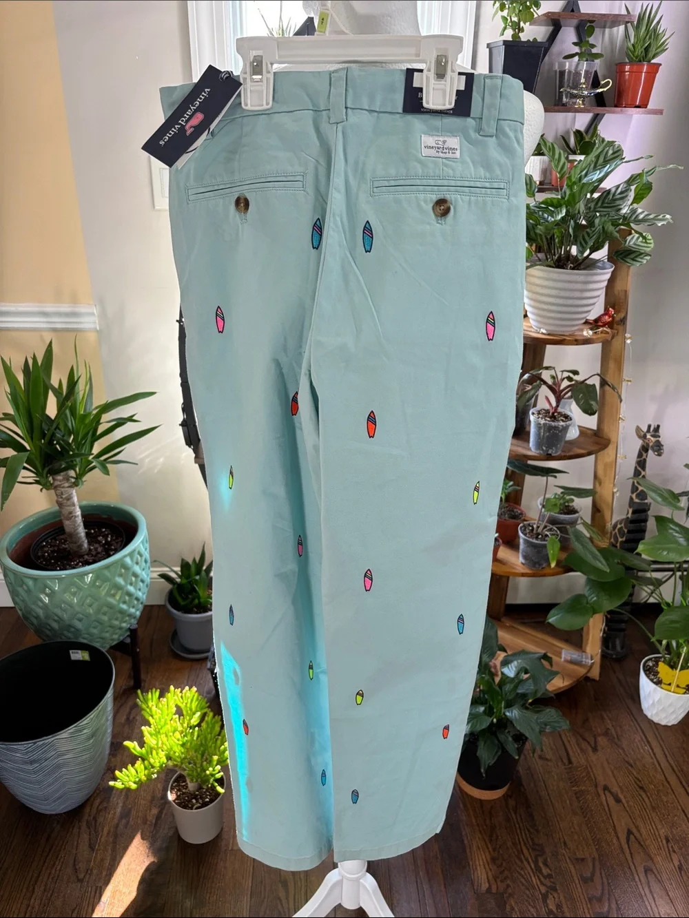 Vineyard Vines Seafoam Chinos with Colorful Surfboard Embroidery size 16